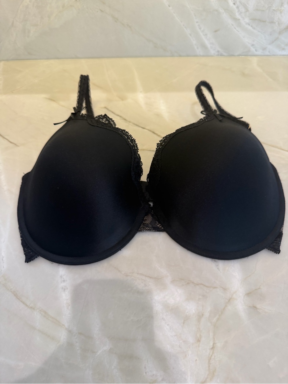 Wacoal Black Lace Trim Underwire Bra | 34DD